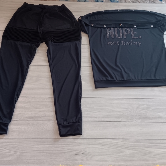 Women Diamond Letter Breasted One-Word Collar Loose Two-Piece Set - Picture 3 of 13